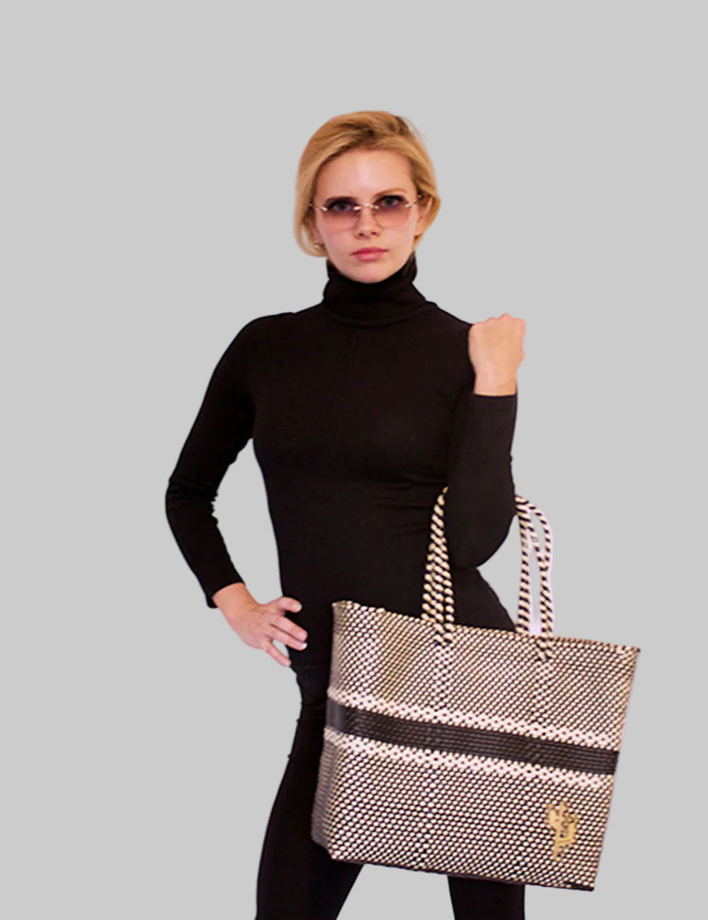 Rosita Blue - Puebla Beige-Black Medium Tote