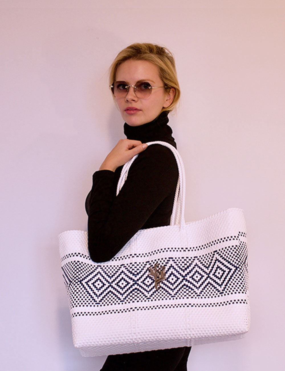 Azteca White-Blue Large Tote