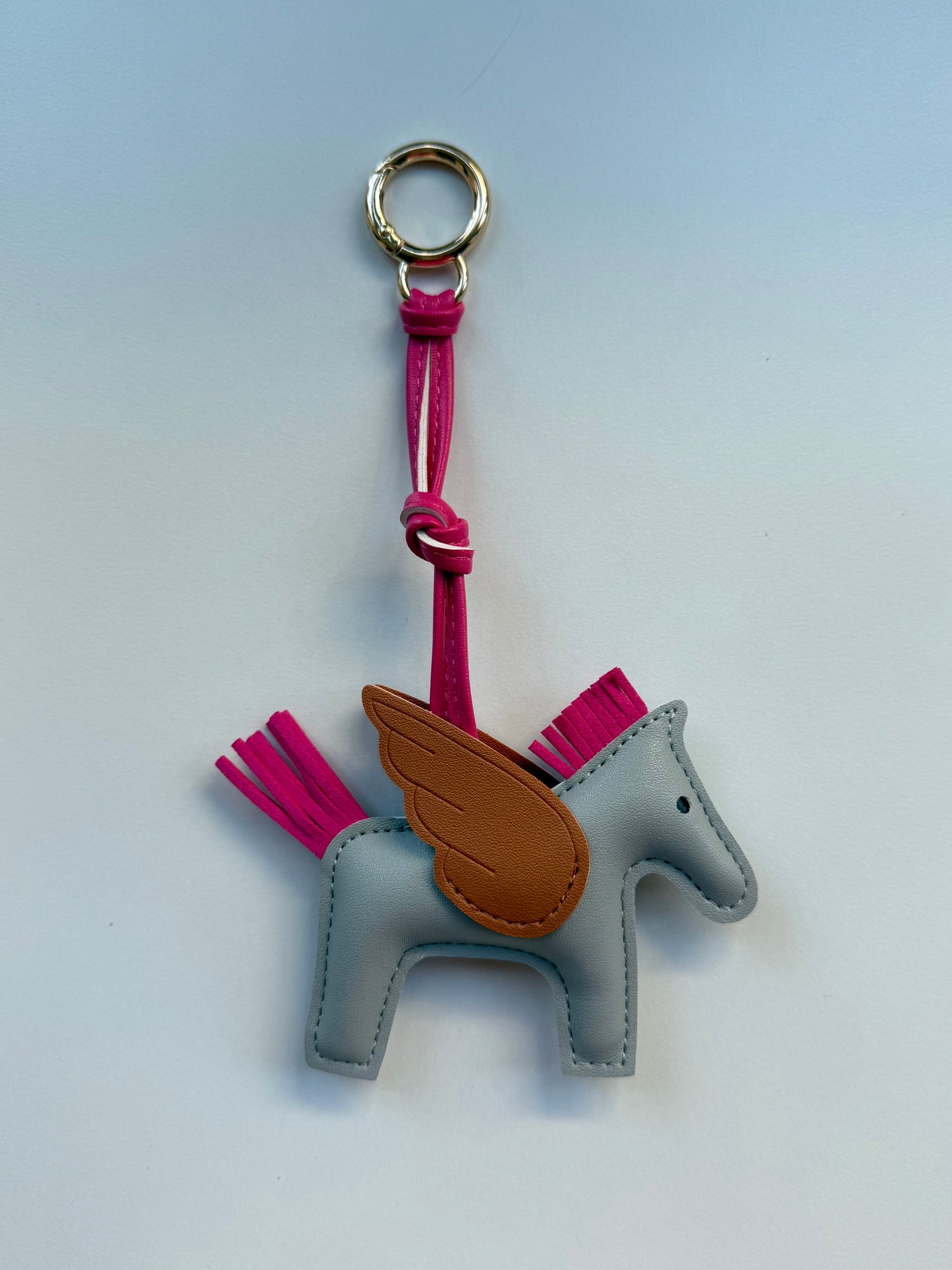 Charm/Llavero caballito - gris