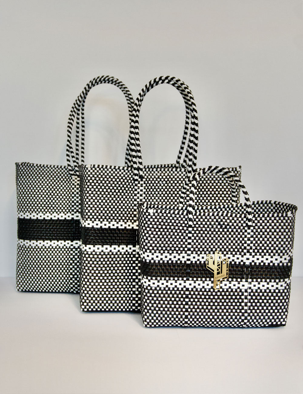 Puebla White-Black Large Tote